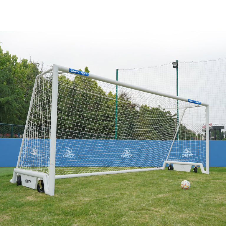 QM1104 MOVING FOOTBALL GOAL