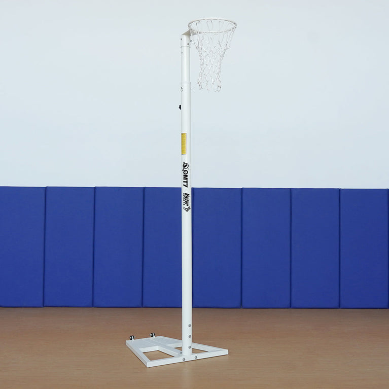 PORTABLE NETBALL POST 083